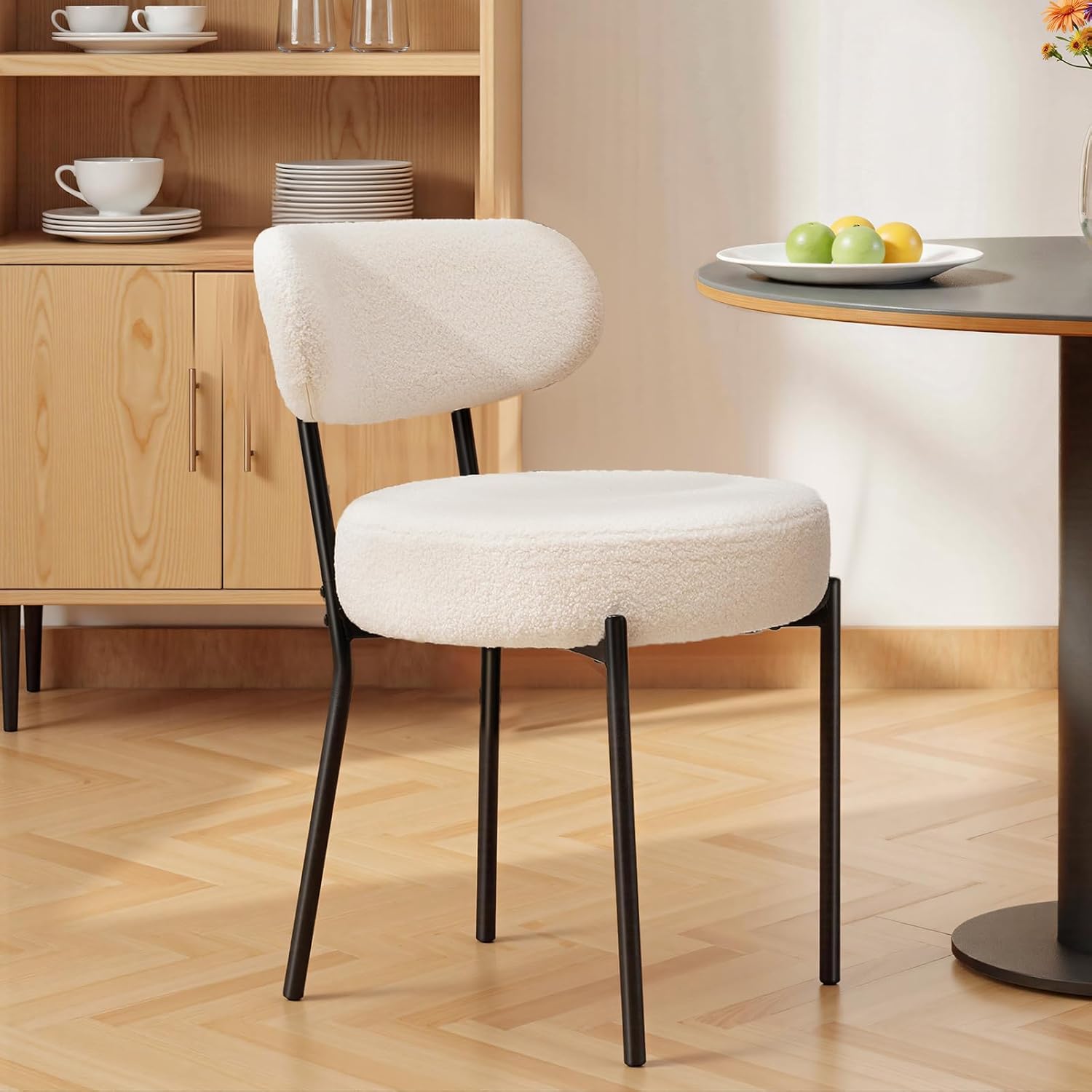 Dining Chairs Set of 2, Mid Century Modern Chair Round Upholstered Curved Backrest, Kitchen Vanity Living Room Chairs with Black Metal Legs??Ivory White