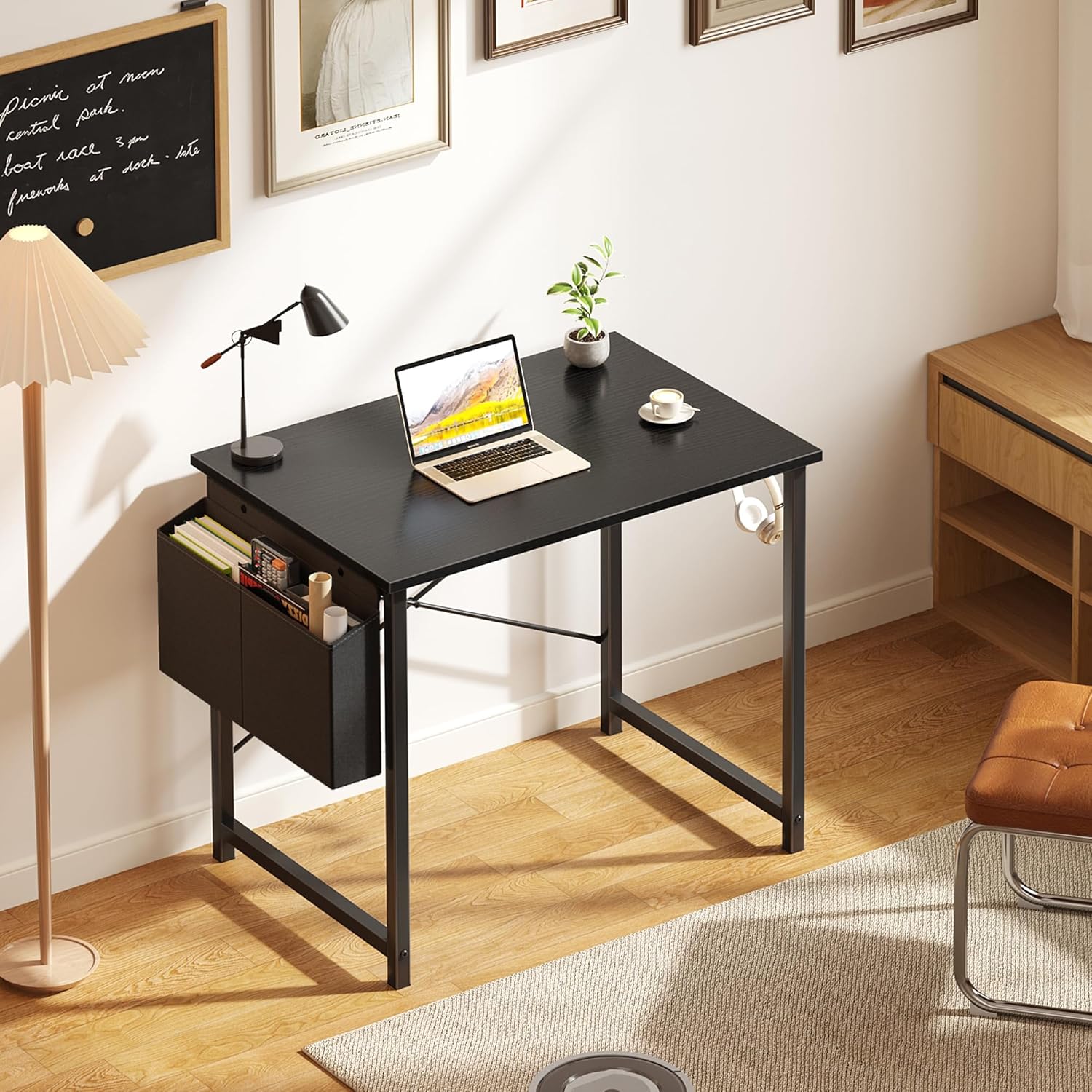Computer Desk 31 Inch Home Office Desks for Small Spaces, Gaming Writing Study Work Table with Storage Bag and Headphone Hook for Bedroom, Black