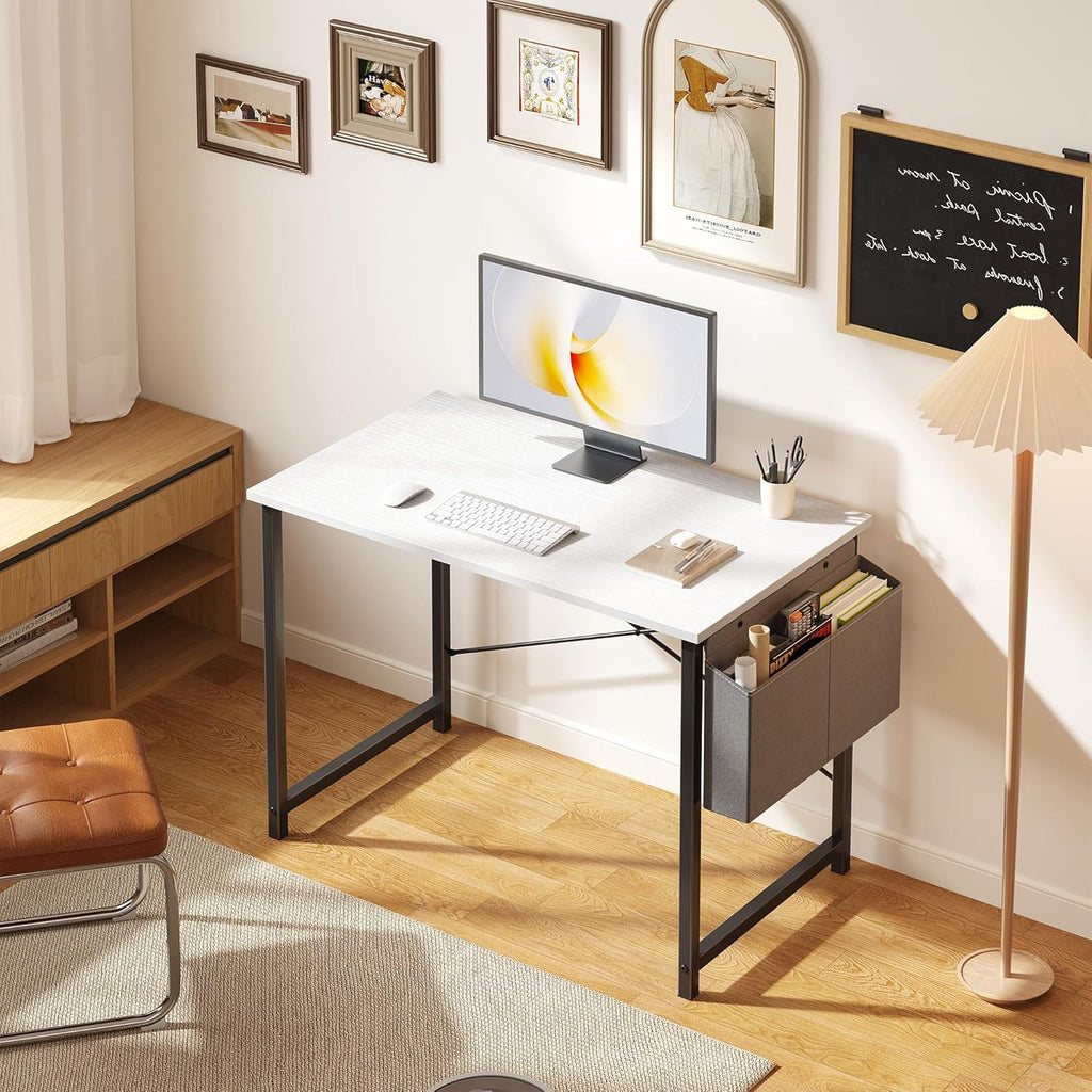 Computer Desk 31 Inch Home Office Desks for Small Spaces, Gaming Writing Study Work Table with Storage Bag for Bedroom, White