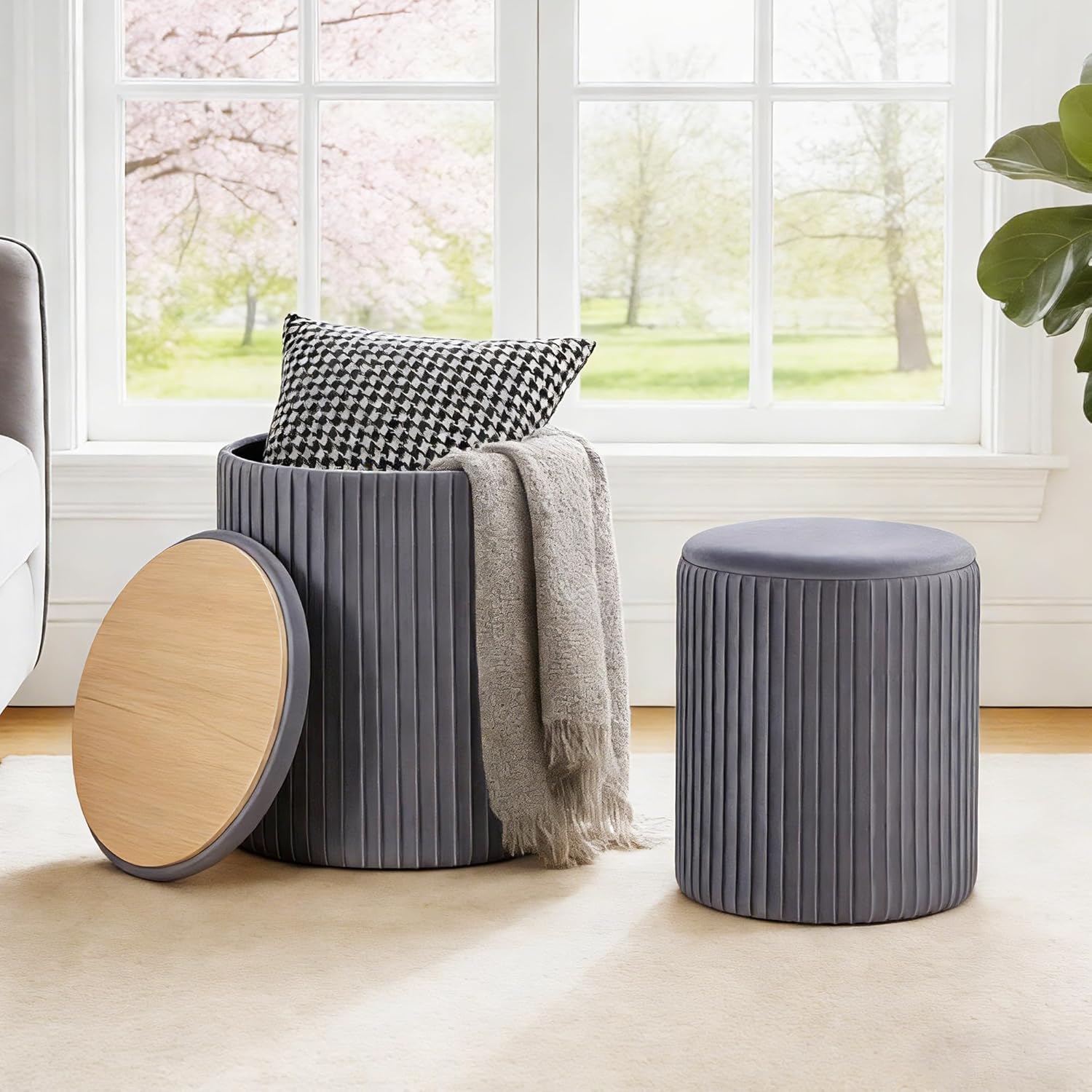 Round Ottoman with Storage Set of 2, Vanity Stool Chair with Storage, Makeup Cute Soft Small Footstool Modern Style Coffee Table, Small Velvet Foot Stool for Living Room Bedroom Dorm, Grey