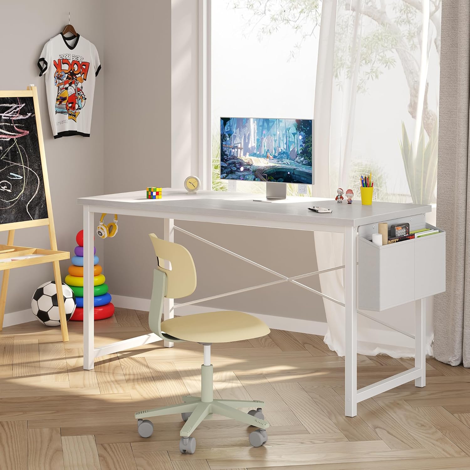 Computer Desk 55 Inch Home Office Desks for Small Spaces, Gaming Writing Study Work Table with Storage Bag and Headphone Hook for Bedroom, White
